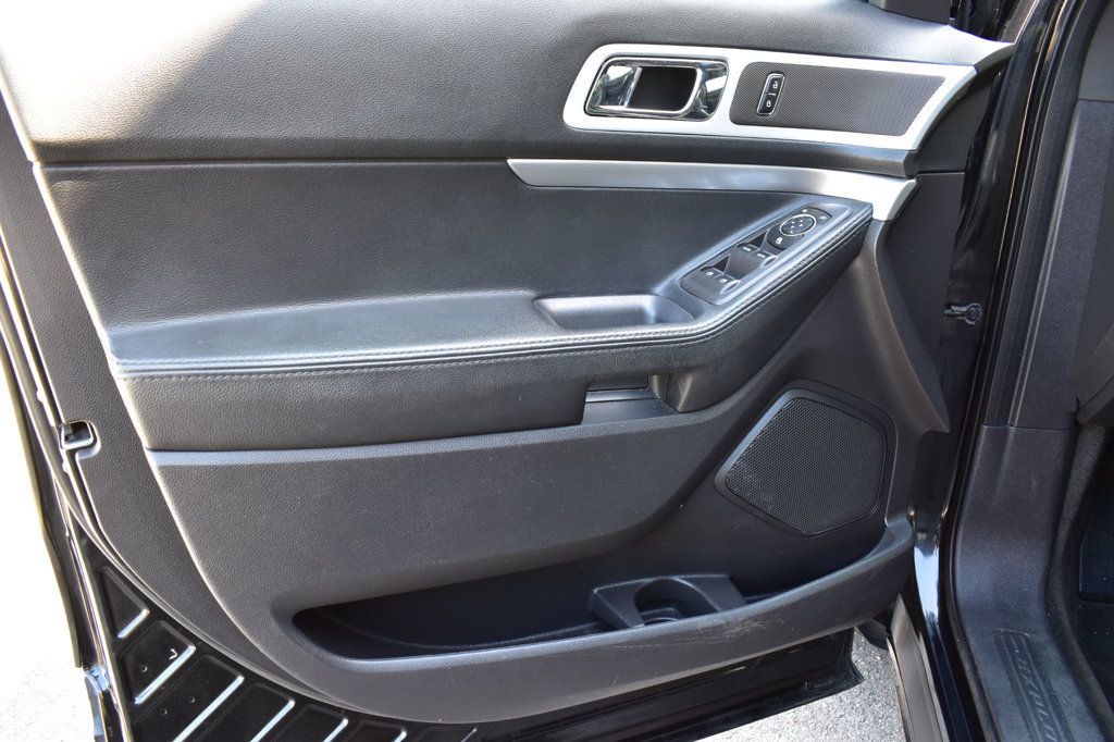 2015 Ford Explorer 4WD 4dr XLT - 23009790 - 51