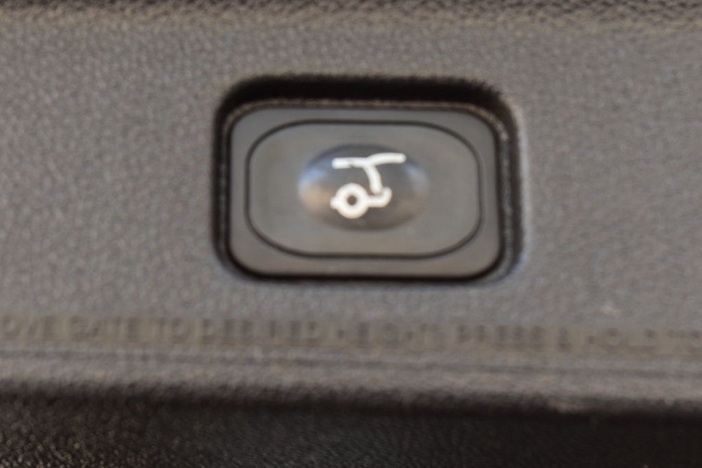 2015 Ford Explorer 4WD 4dr XLT - 23009790 - 54