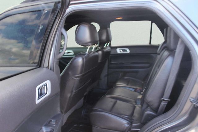 2015 Ford Explorer 4WD 4dr XLT - 23010030 - 4
