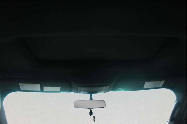 2015 Ford Explorer 4WD 4dr XLT - 23010030 - 6