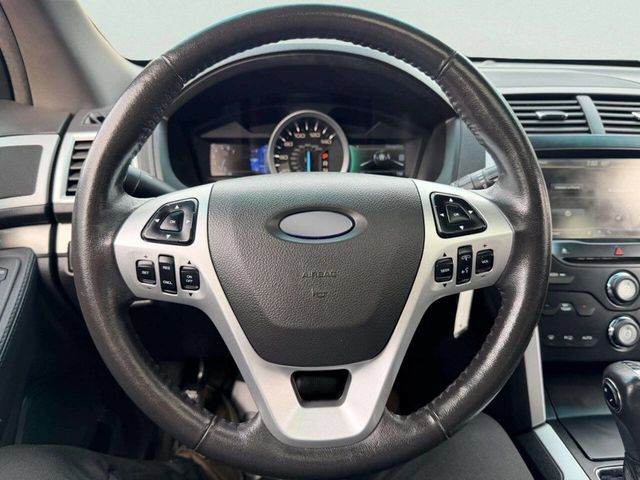 2015 Ford Explorer 4WD 4dr XLT - 23012250 - 30