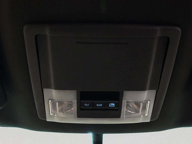 2015 Ford Explorer 4WD 4dr XLT - 23018967 - 34