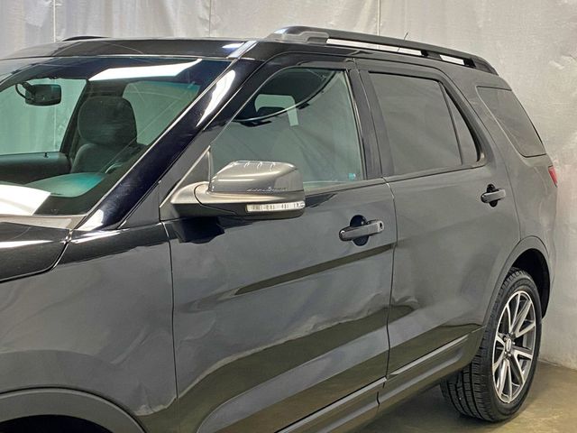 2015 Ford Explorer 4WD 4dr XLT - 23024440 - 1