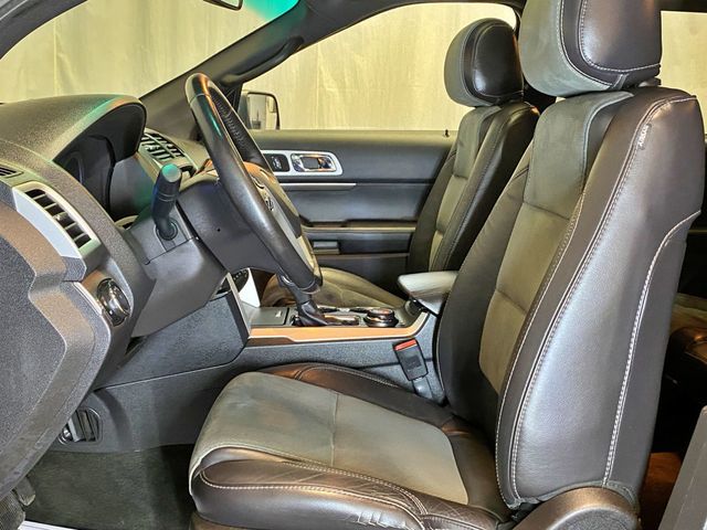 2015 Ford Explorer 4WD 4dr XLT - 23024440 - 19