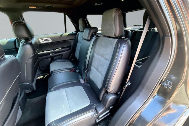 2015 Ford Explorer 4WD 4dr XLT - 23013639 - 16