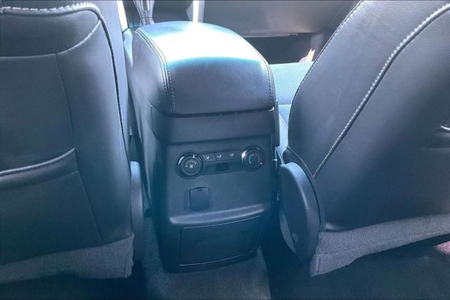 2015 Ford Explorer 4WD 4dr XLT - 23013639 - 33