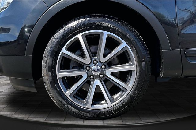 2015 Ford Explorer 4WD 4dr XLT - 23013639 - 35