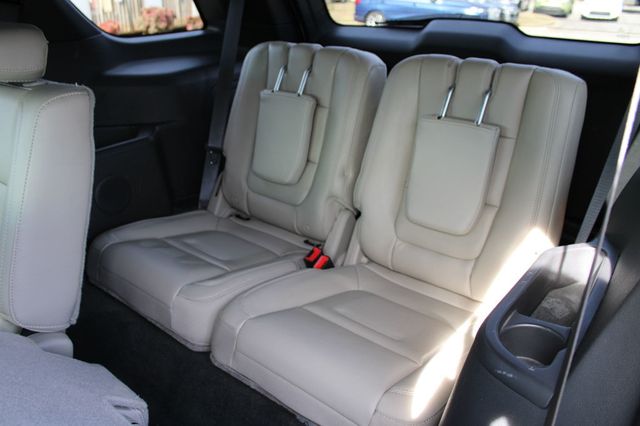 2015 Ford Explorer FWD 4dr XLT - 22969313 - 19