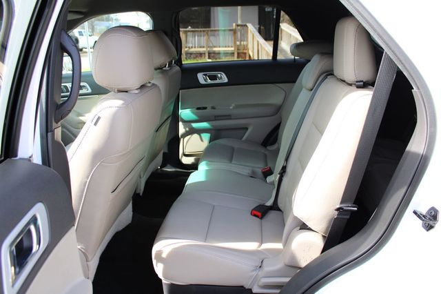 2015 Ford Explorer FWD 4dr XLT - 22969313 - 20