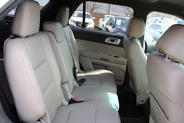 2015 Ford Explorer FWD 4dr XLT - 22969313 - 25