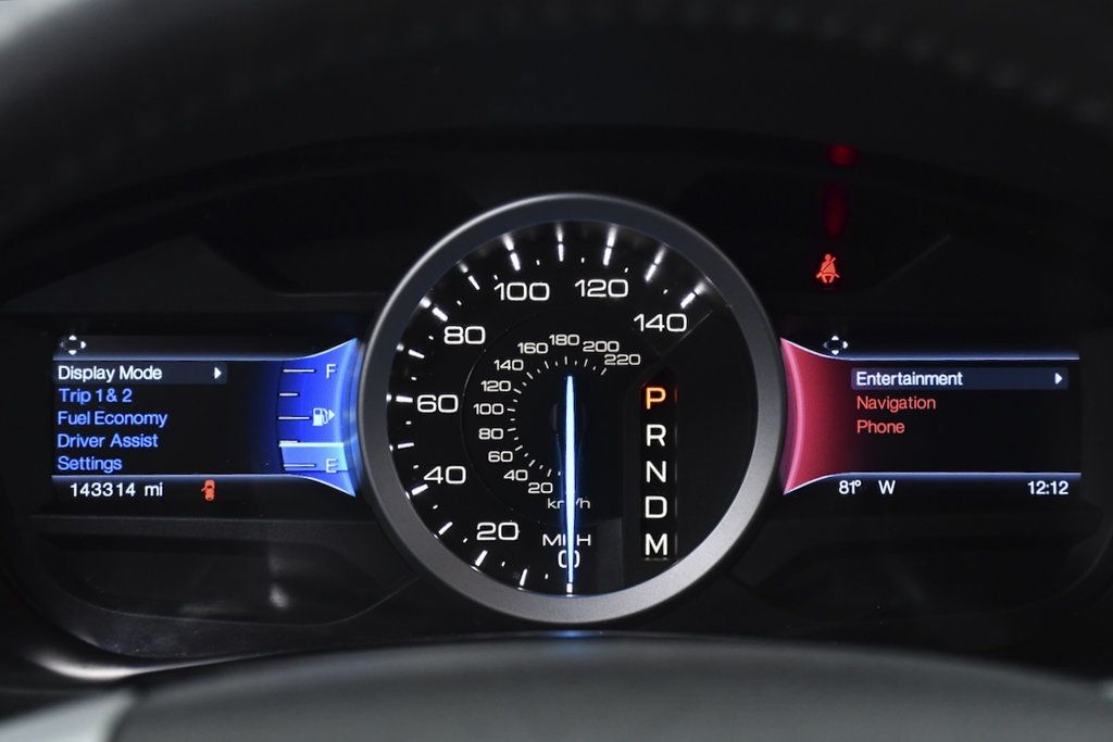2015 Ford Explorer FWD 4dr XLT - 23099010 - 22