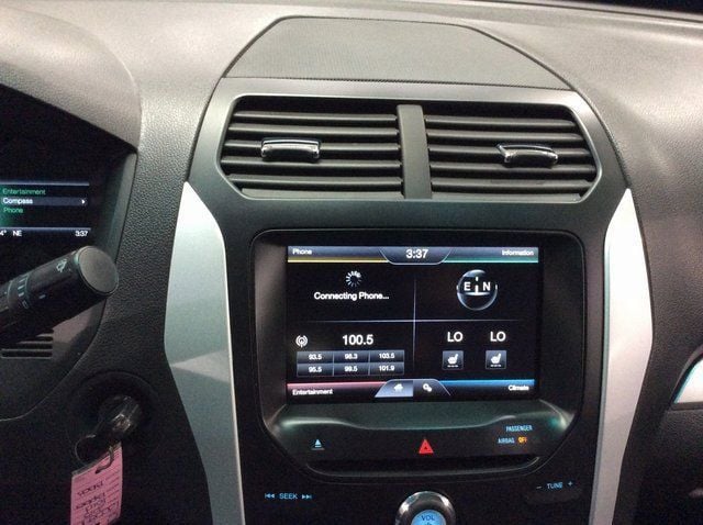 2015 Ford Explorer FWD 4dr XLT - 22983098 - 13