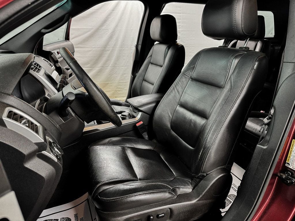 2015 Ford Explorer XLT 4WD - 22924776 - 8