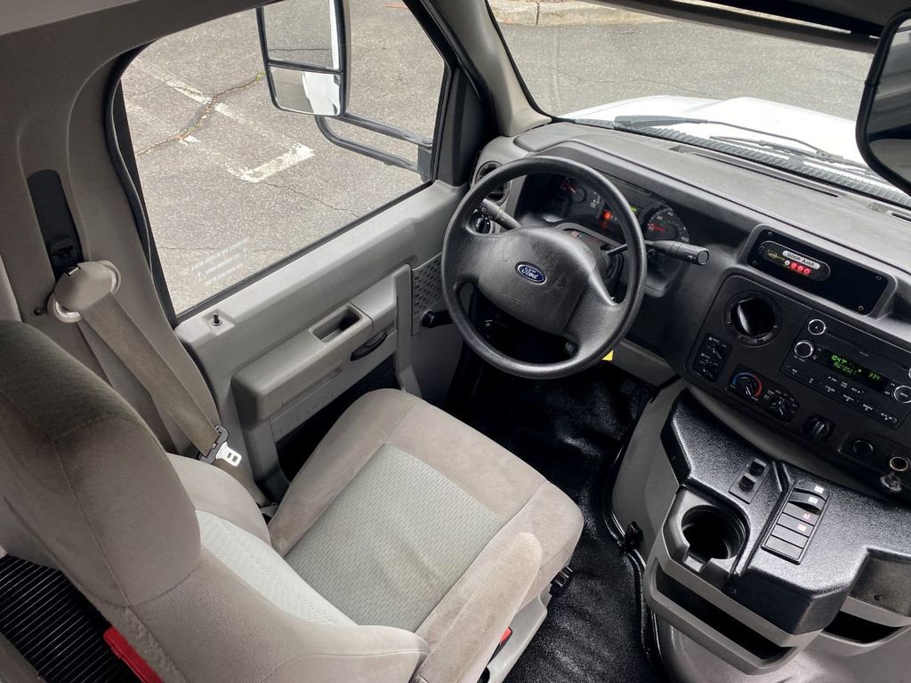 2015 Ford E-350 Non-CDL Wheelchair Shuttle Bus For Sale For Adults Church Seniors Medical & NEMT Transport - 22284079 - 22