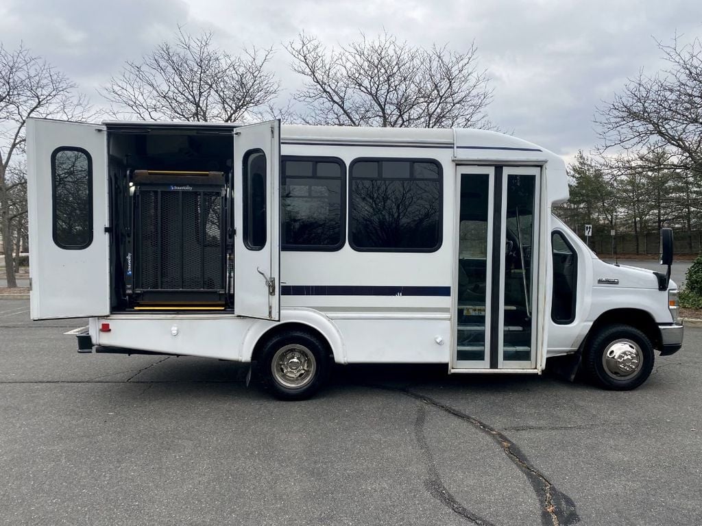 2015 Ford E-350 Non-CDL Wheelchair Shuttle Bus For Sale For Adults Church Seniors Medical & NEMT Transport - 22284079 - 3