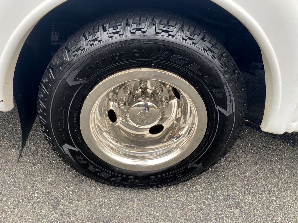 2015 Ford E-350 Non-CDL Wheelchair Shuttle Bus For Sale For Adults Church Seniors Medical & NEMT Transport - 22284079 - 42