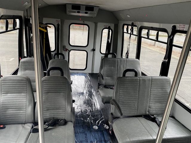 2015 Ford E-350 Non-CDL Wheelchair Shuttle Bus For Sale For Adults Church Seniors Medical & NEMT Transport - 22284079 - 5