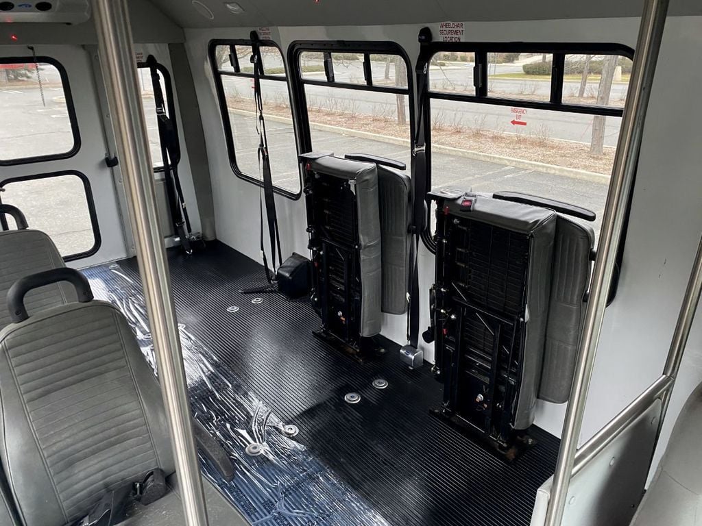 2015 Ford E-350 Non-CDL Wheelchair Shuttle Bus For Sale For Adults Church Seniors Medical & NEMT Transport - 22284079 - 6