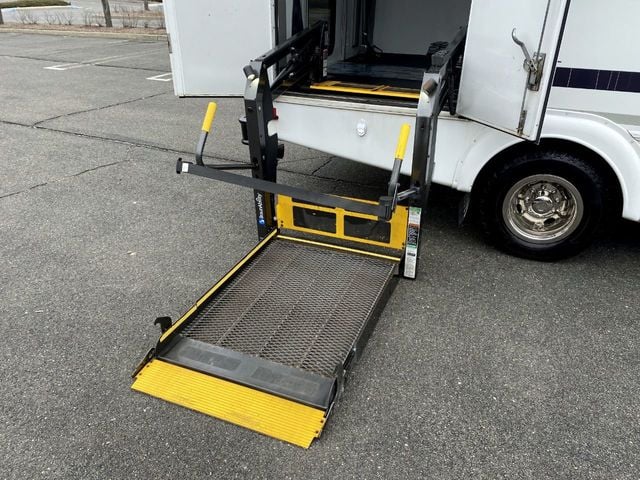 2015 Ford E-350 Non-CDL Wheelchair Shuttle Bus For Sale For Adults Church Seniors Medical & NEMT Transport - 22284079 - 8