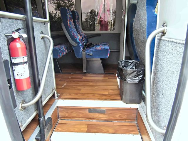 2015 Ford E-450 Krystal KK28 25 Passengers + Rear Luggage - 23094777 - 14