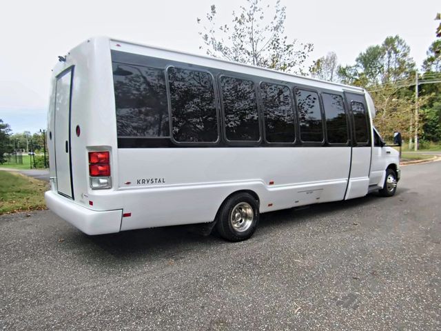 2015 Ford E-450 Krystal KK28 25 Passengers + Rear Luggage - 23094777 - 6