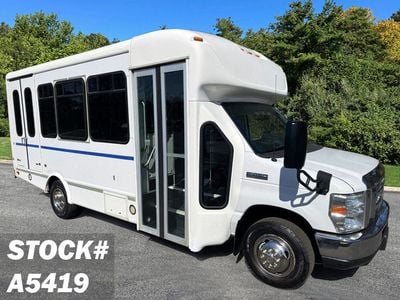 2015 Ford E-450 Non-CDL Wheelchair Shuttle Bus For Sale - 1FDFE4FS4FDA27999