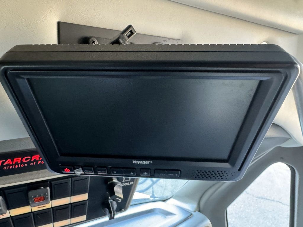 2015 Ford E-450 Non-CDL Wheelchair Shuttle Bus For Sale For Adults Church Seniors & Handicapped Transportation - 22990663 - 34