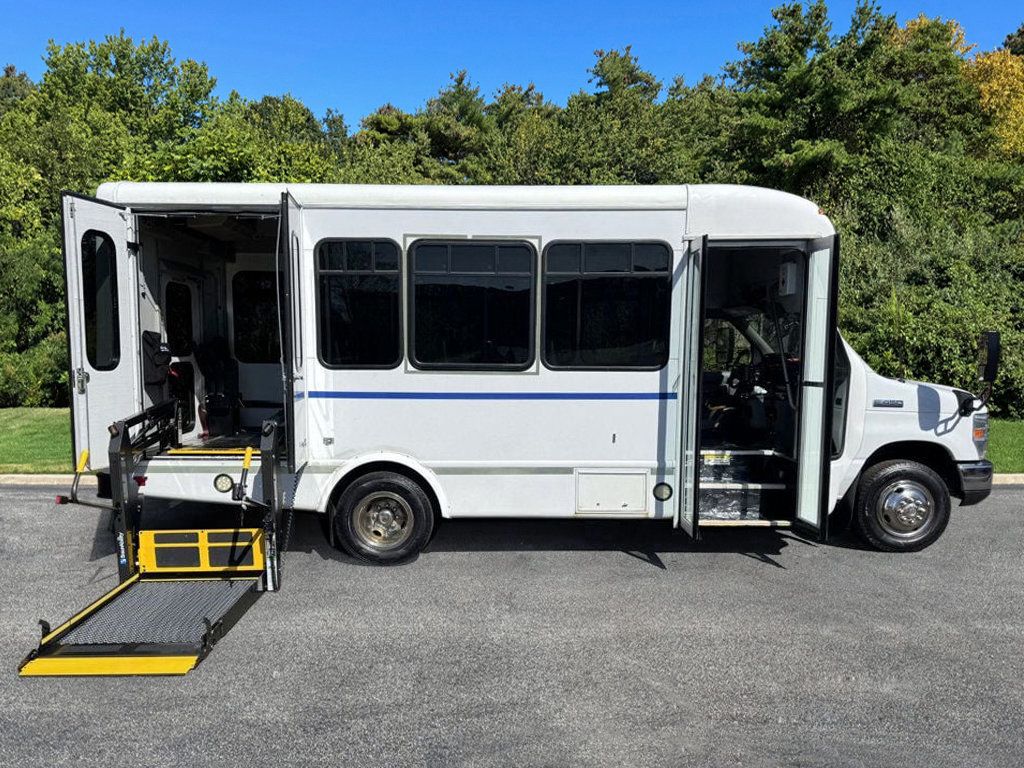 2015 Ford E-450 Non-CDL Wheelchair Shuttle Bus For Sale For Adults Church Seniors & Handicapped Transportation - 22990663 - 4