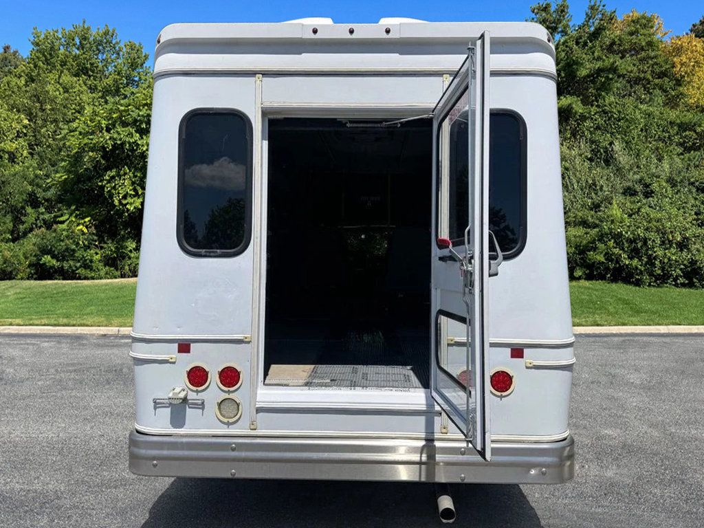 2015 Ford E-450 Non-CDL Wheelchair Shuttle Bus For Sale For Adults Church Seniors & Handicapped Transportation - 23034691 - 11