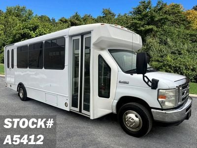 2015 Ford E-450 Wheelchair Accessible Shuttle Bus - 1FDFE4FS9FDA29098