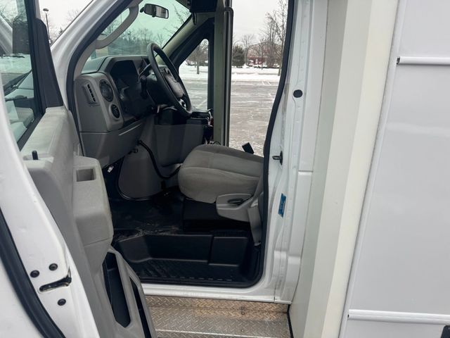2015 Ford E-450 Wheelchair Accessible Shuttle Bus For Adults Seniors & ADA Handicapped Transportation - 22958807 - 19