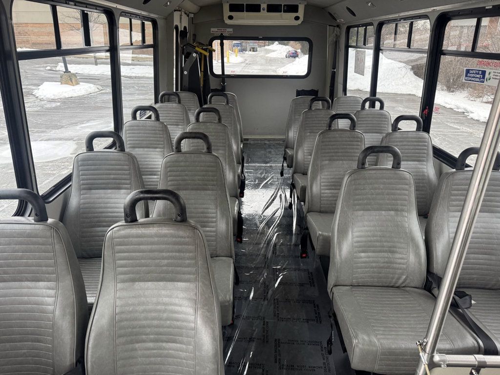 2015 Ford E-450 Wheelchair Accessible Shuttle Bus For Adults Seniors & ADA Handicapped Transportation - 22958807 - 5