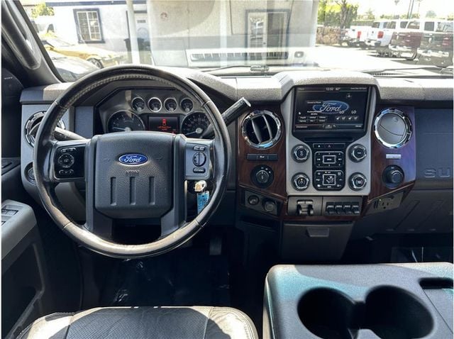 2015 Ford F250 Super Duty Crew Cab LARIAT 4X4 DIESEL NAV BACK UP CAM CLEAN - 22578970 - 22