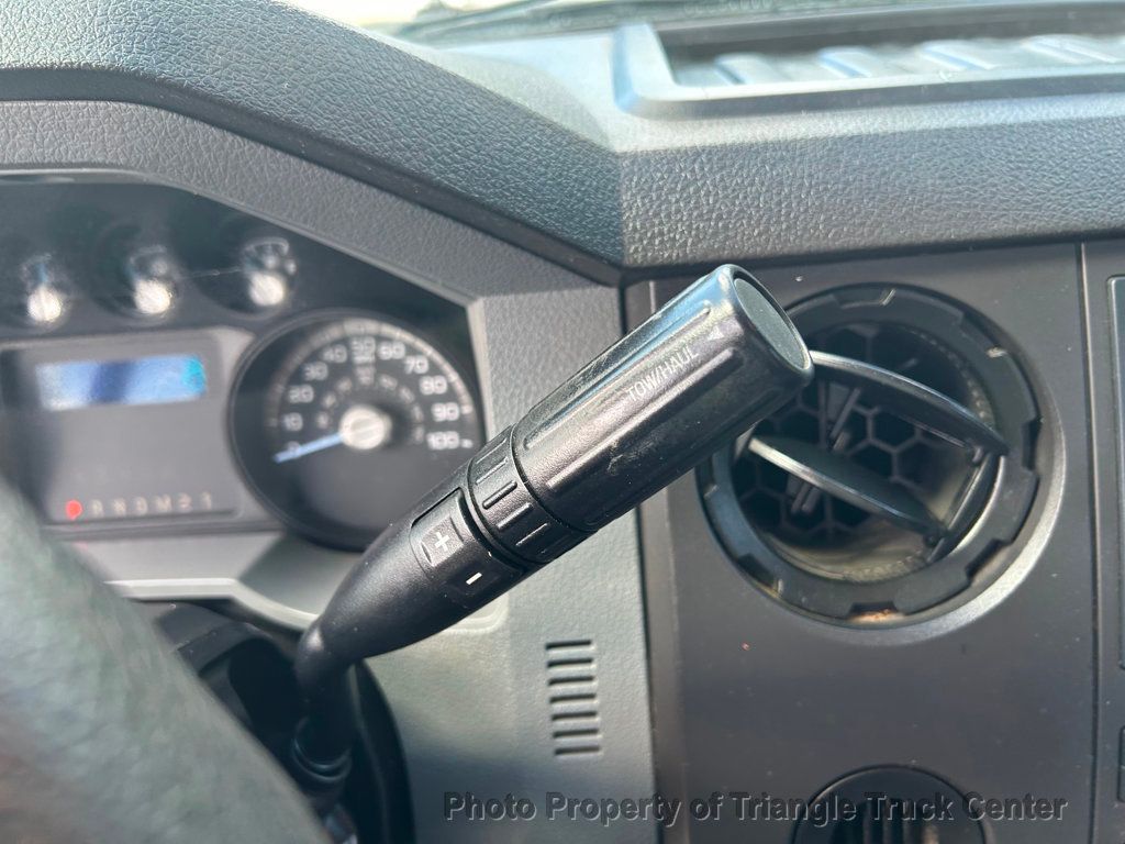 2015 Ford F250HD 4 DOOR SC UTILITY JUST 78k MILES! ++POWER EQUIP COVERED UTILITY BODY - 22866901 - 23