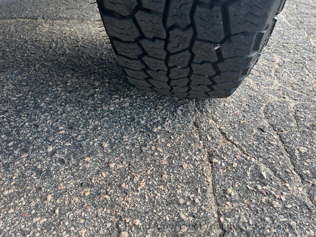 2015 Ford F250HD 4 DOOR SC UTILITY JUST 78k MILES! ++POWER EQUIP COVERED UTILITY BODY - 22866901 - 42