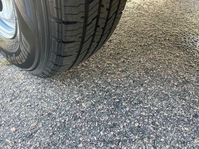 2015 Ford F250HD 4 DOOR SC UTILITY JUST 78k MILES! ++POWER EQUIP COVERED UTILITY BODY - 22866901 - 45