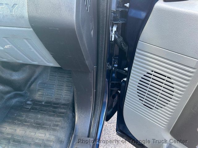 2015 Ford F250HD 4 DOOR SC UTILITY JUST 78k MILES! ++POWER EQUIP COVERED UTILITY BODY - 22866901 - 90