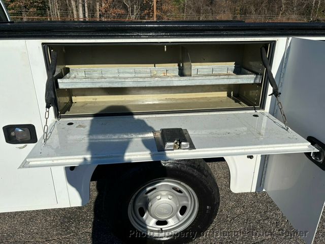 2015 Ford F250HD 4X4 UTILITY JUST 27k MILES! +E-LOCK AXLE! POWER EQUIPMENT! - 22928964 - 23