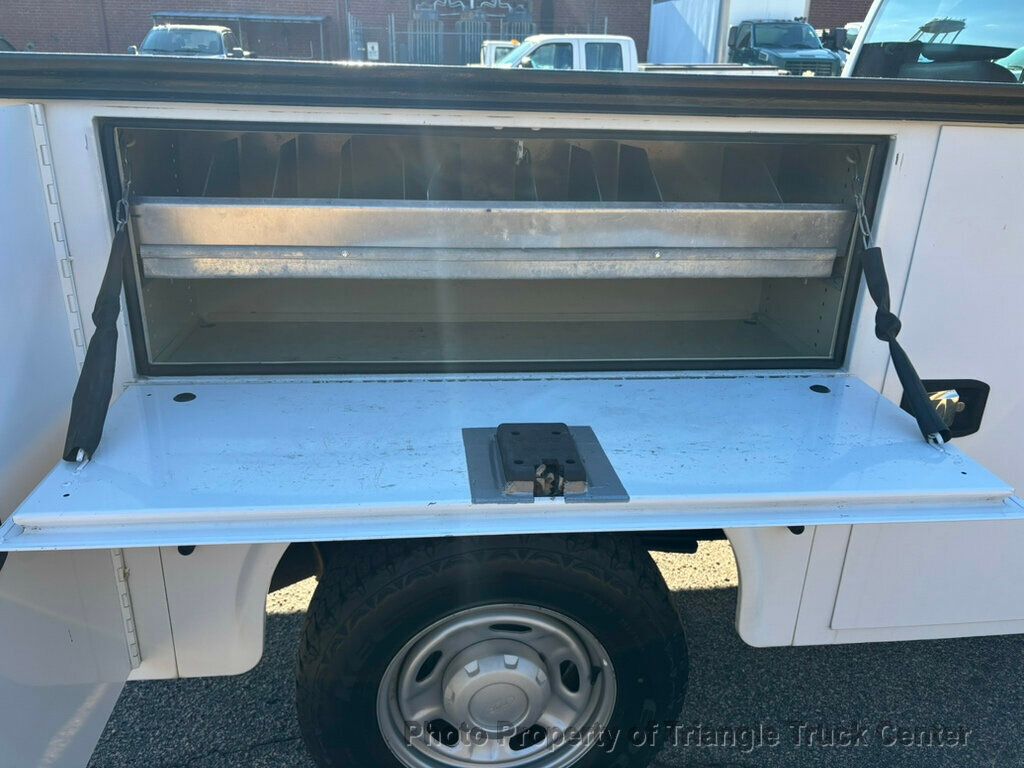 2015 Ford F250HD 4X4 UTILITY JUST 27k MILES! +E-LOCK AXLE! POWER EQUIPMENT! - 22928964 - 27