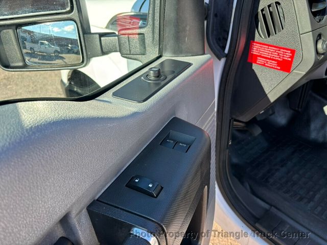 2015 Ford F250HD 4X4 UTILITY JUST 27k MILES! +E-LOCK AXLE! POWER EQUIPMENT! - 22928964 - 32
