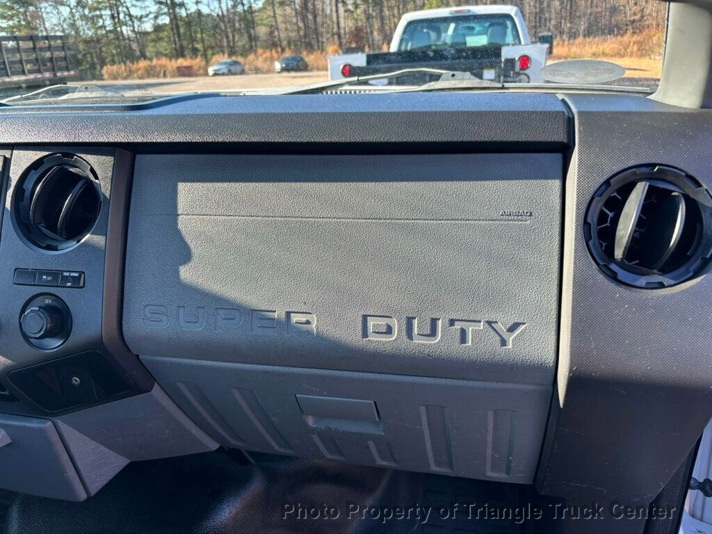 2015 Ford F250HD 4X4 UTILITY JUST 27k MILES! +E-LOCK AXLE! POWER EQUIPMENT! - 22928964 - 52