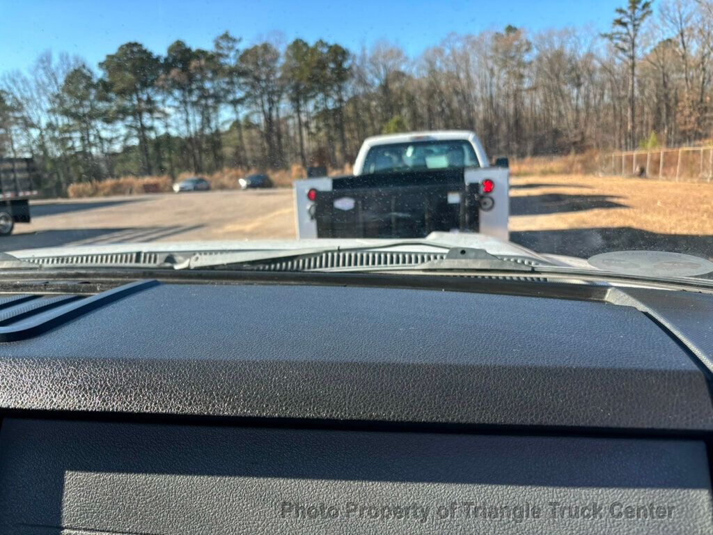 2015 Ford F250HD 4X4 UTILITY JUST 27k MILES! +E-LOCK AXLE! POWER EQUIPMENT! - 22928964 - 53