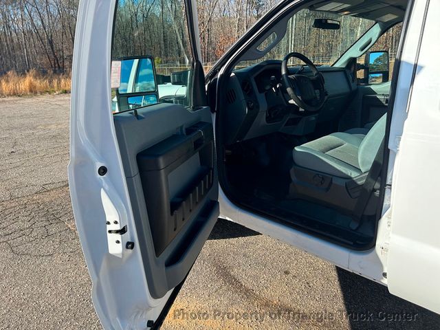 2015 Ford F250HD CREW CAB 4 DOOR JUST 15k MILES! FULL POWER! +SUPER CLEAN UNIT! HITCH RECEIVER! - 22779991 - 12