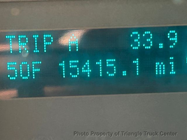 2015 Ford F250HD CREW CAB 4 DOOR JUST 15k MILES! FULL POWER! +SUPER CLEAN UNIT! HITCH RECEIVER! - 22779991 - 26