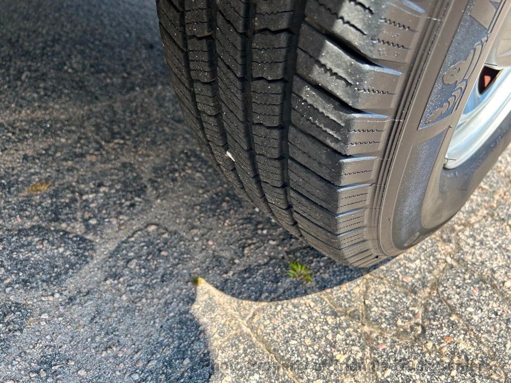 2015 Ford F250HD CREW CAB JUST 43k MILES! ++SUPER CLEAN UNIT! 100 PICTURES! FINANCE OR LEASE! - 22864584 - 51