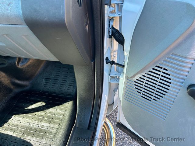 2015 Ford F250HD CREW CAB UTILITY JUST 21k MILES! + - 22916619 - 41