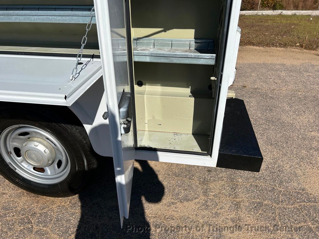 2015 Ford F250HD CREW CAB UTILITY JUST 21k MILES! + - 22916619 - 58