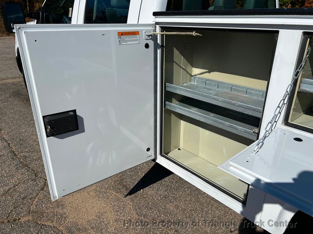 2015 Ford F250HD CREW CAB UTILITY JUST 21k MILES! + - 22916619 - 60