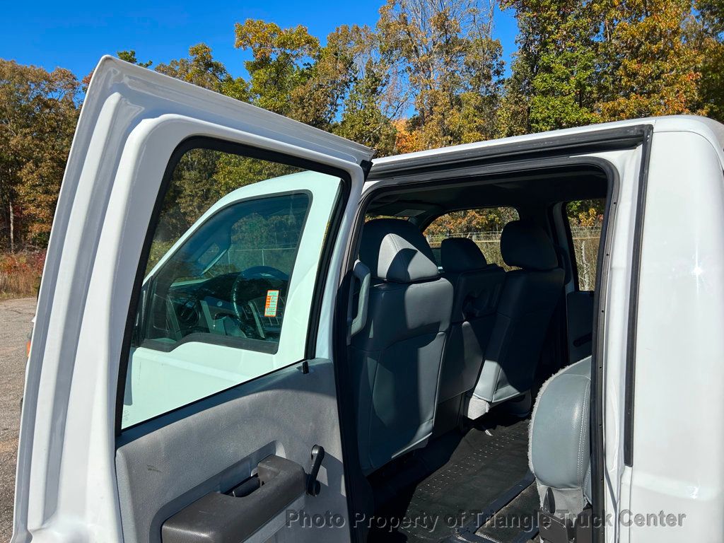 2015 Ford F250HD CREW CAB UTILITY JUST 21k MILES! + - 22916619 - 98