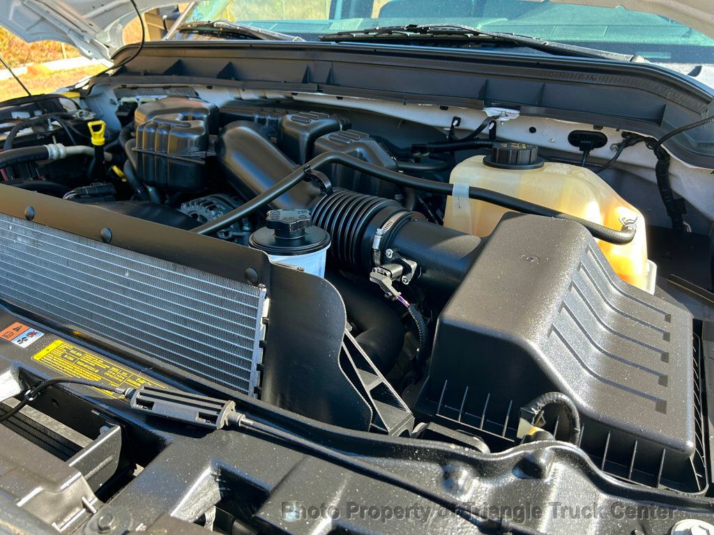 2015 Ford F250HD CREW CAB UTILITY JUST 21k MILES! +SUPER CLEAN UNIT! WOW LOOK INSIDE BOXES! - 22916619 - 46